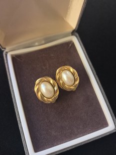 KJL for Avon 素金磁吸珍珠耳夹精致OL风中古耳夹耳饰