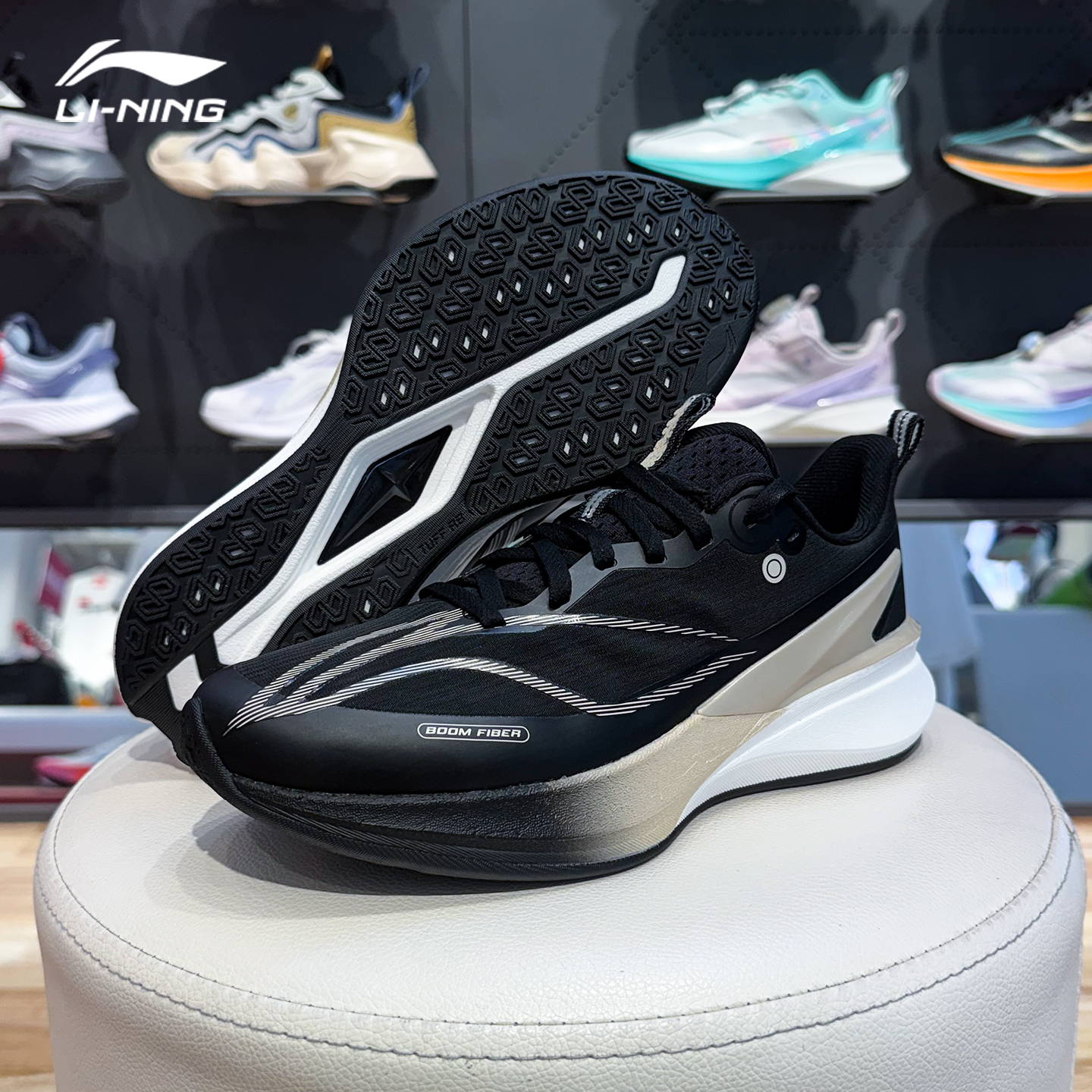 李宁秋季男女大童跑步鞋赤兔8pro