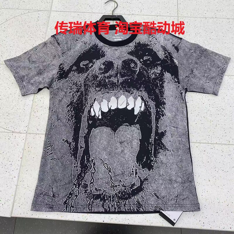 NIKE/耐克男T恤夏季宽松透气图案印花复古短袖篮球上衣II0675-010