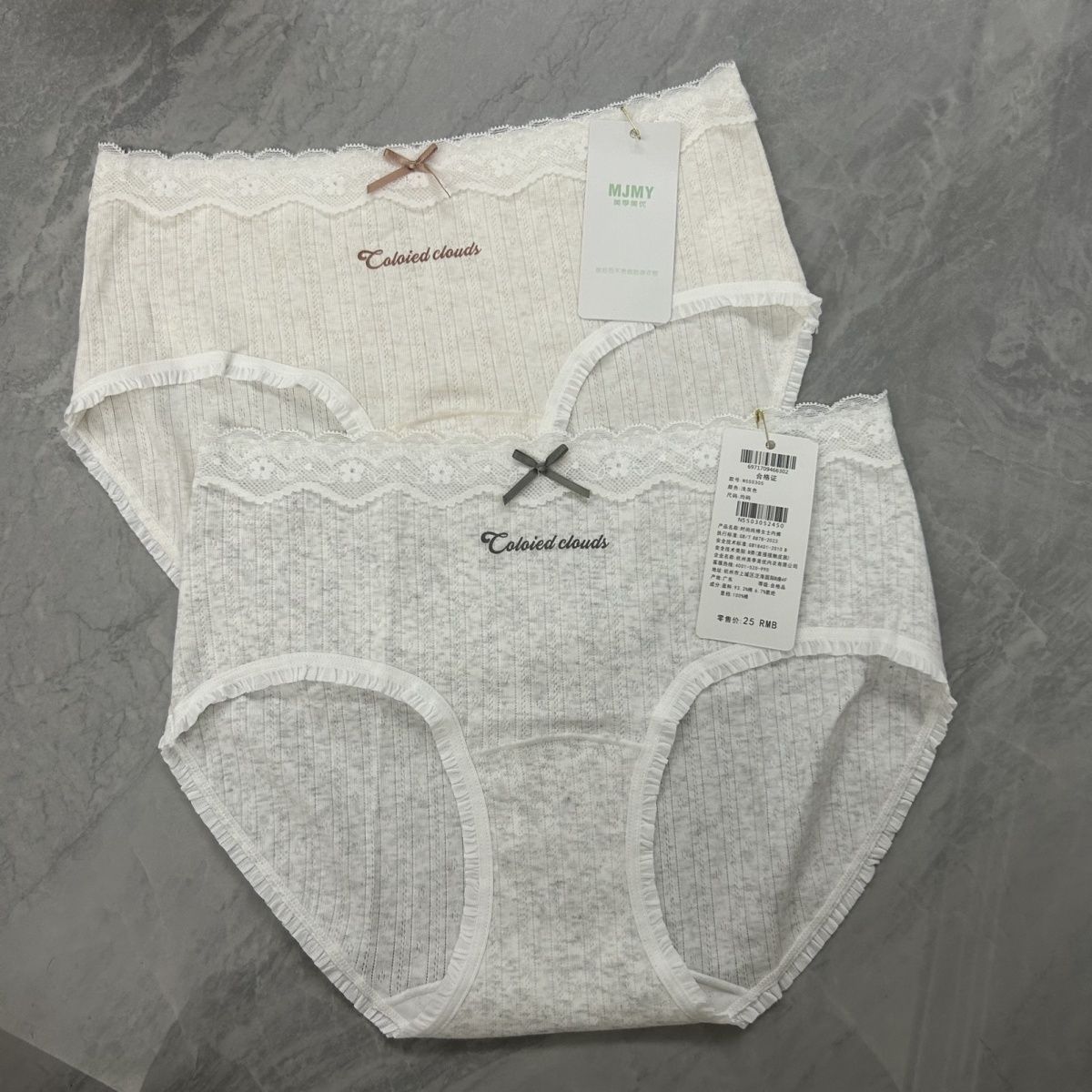 美季M优纯棉女士包臀内裤甜美简约拼接蕾丝英文三角裤女N550305