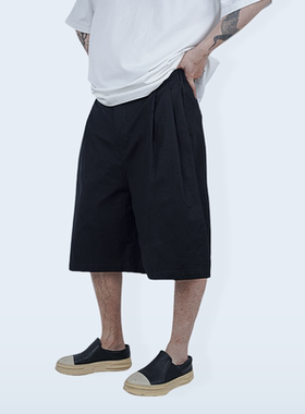 STREAMLET.CHEN:压褶蓬松剪裁 纯色休闲阔型宽松五分裤