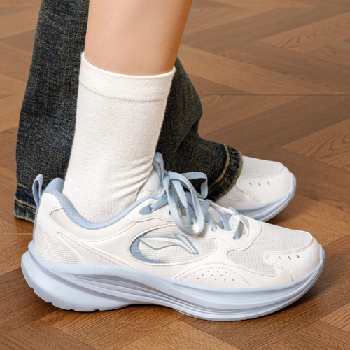 李宁轻风V2舒适跑步鞋