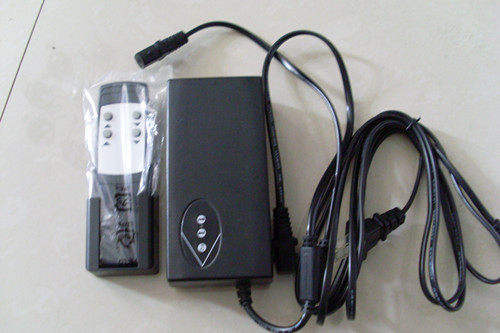 线性升缩可控制2台电动推杆