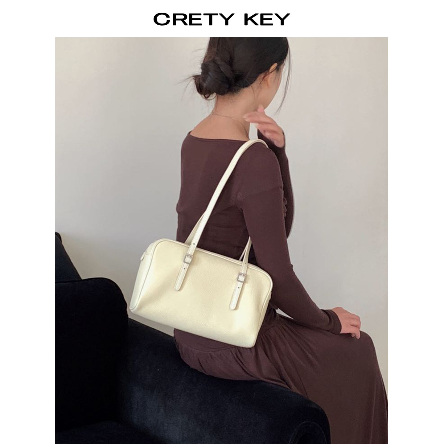 2026新款春头层牛皮枕头包女大容量通勤波士顿包真皮单肩手提包包