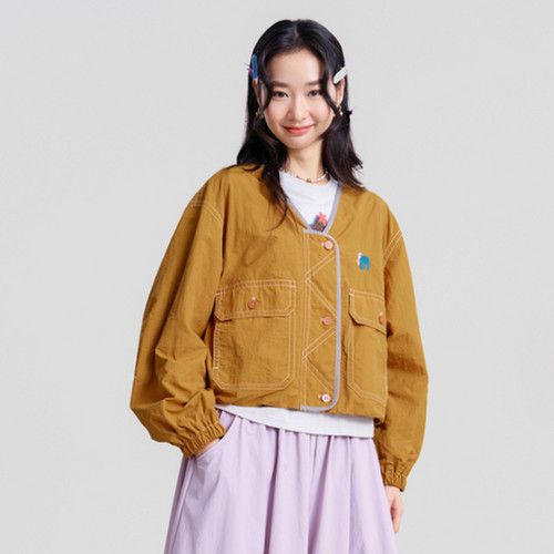 MOVEUP幻走2026春季新款.FUN系列V领撞色线贴袋绣花短款外套女
