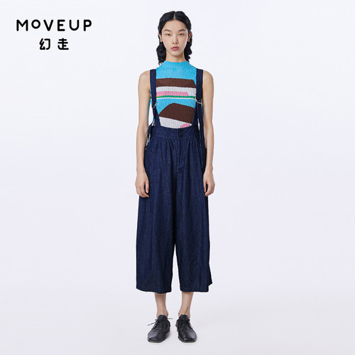 牛仔背带裤Moveup商场