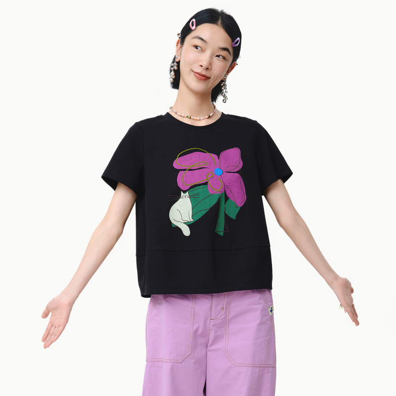 MOVEUP幻走2025春季新款.FUN系列圆领彩色印花设计师短款T恤女