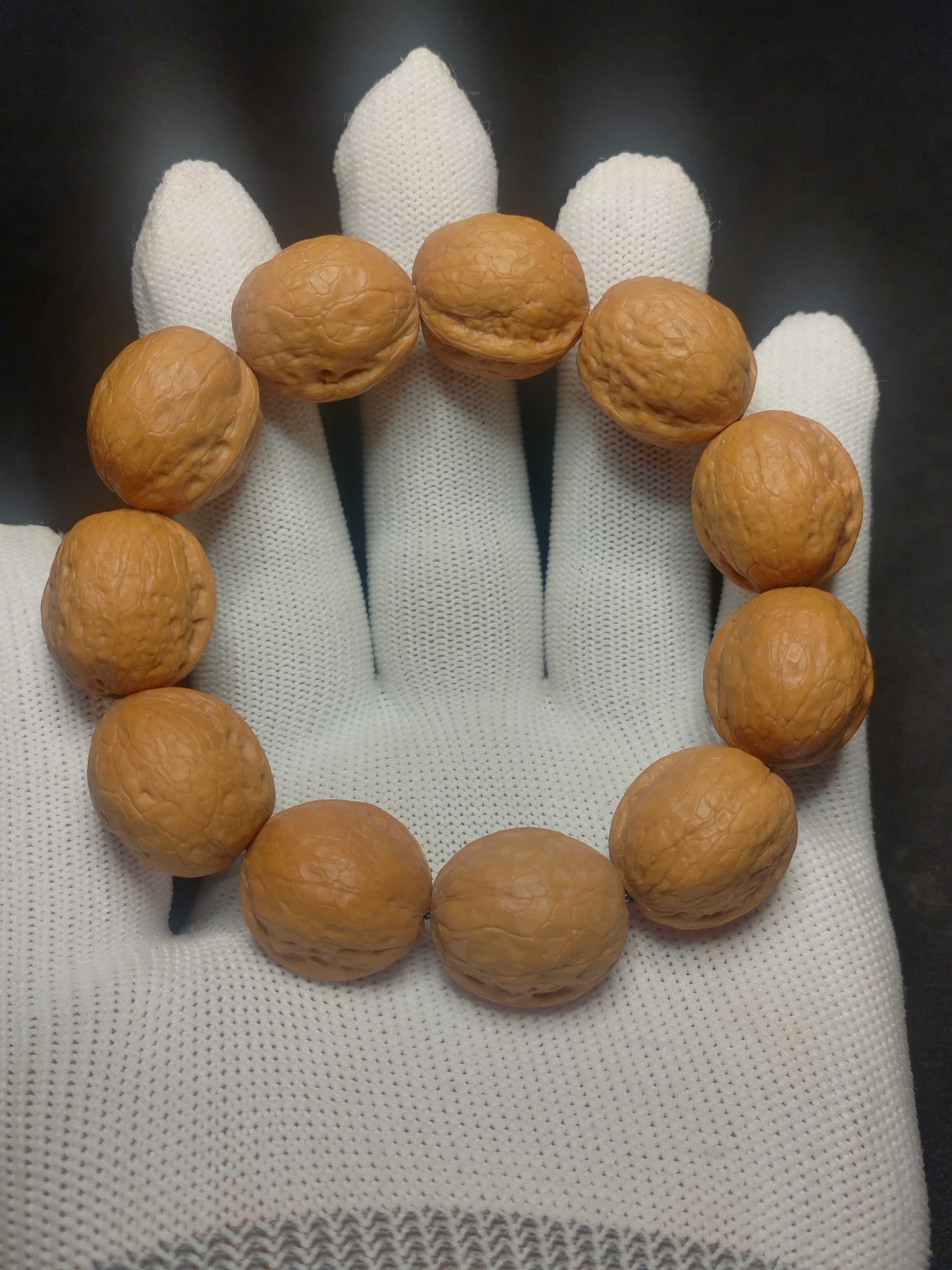 2.0云南野生蛇皮元宝小金豆铁核桃手串，皮质好油性大，文玩核桃