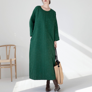 高级绿亚麻提花夹棉加厚袍子连衣裙原创超文艺宽松显瘦大码 外套裙