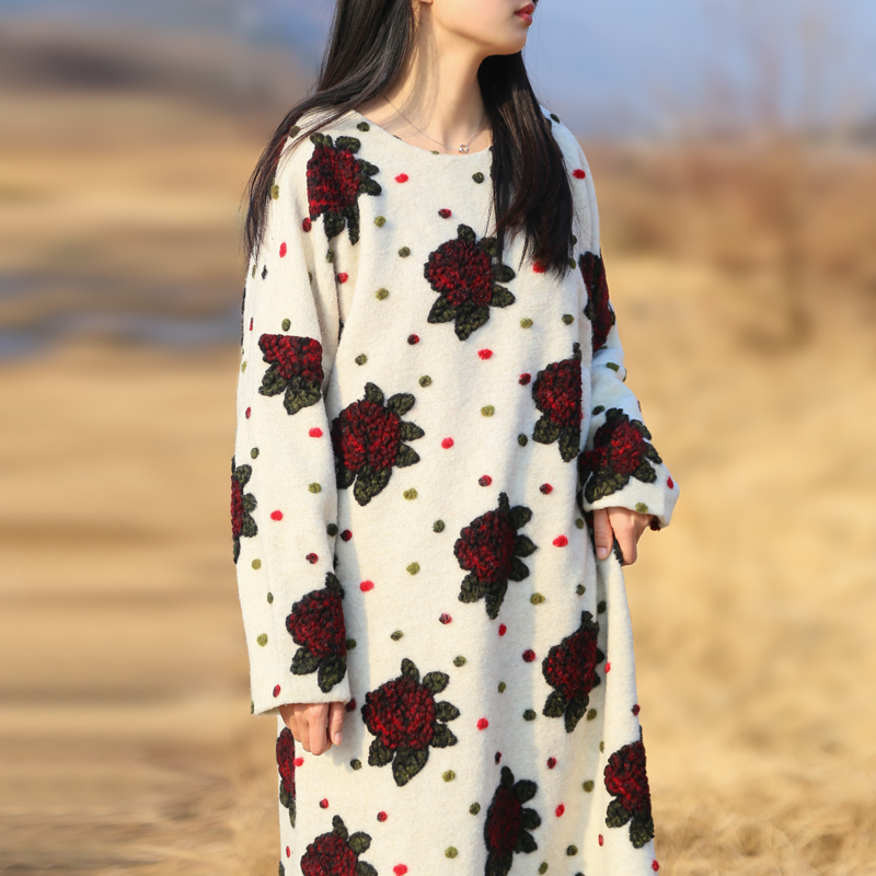 超美秋冬立体盘花袍子连衣裙