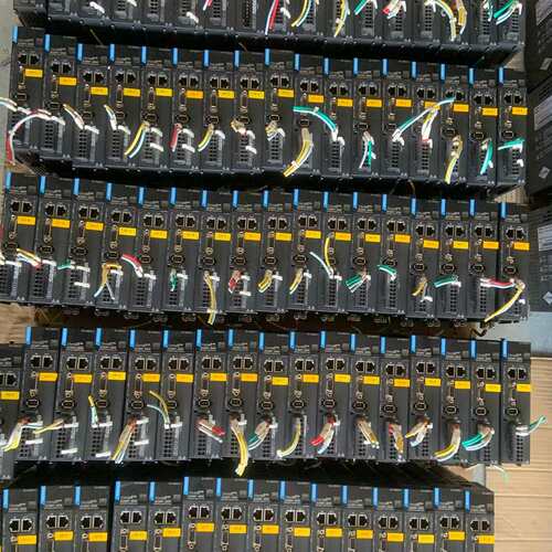 议价-汇川SV660N总线套装400w-可维修