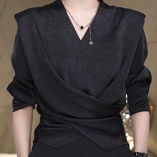 高级感气质时尚 高品百搭打底衫 提花V领长袖 早秋新款 衬衫 网红爆款