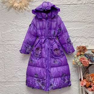 紫色刺绣花朵中长款羽绒服女连帽收腰保暖外套小个子冬季2025新款