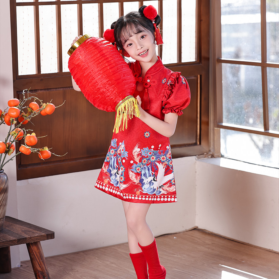 六一儿童喜庆中国风演出服幼儿女舞蹈裙梦娃灯笼元日红旗袍表演服