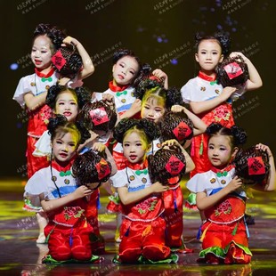 元旦儿童开门红秧歌舞演出服手绢舞蹈服民族中国娃娃喜庆表演服女