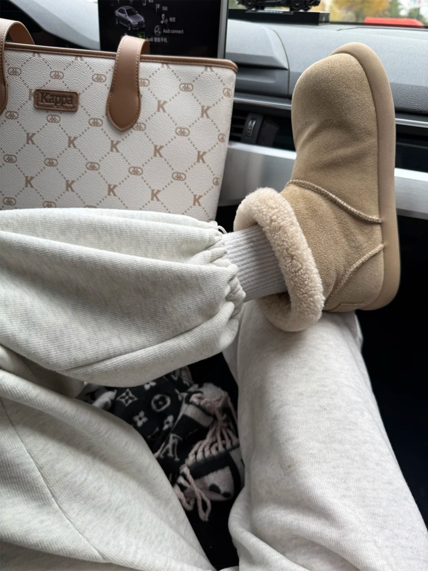 白灰色加绒运动裤女冬季2025新款小个子直筒裤子秋冬休闲束脚卫裤