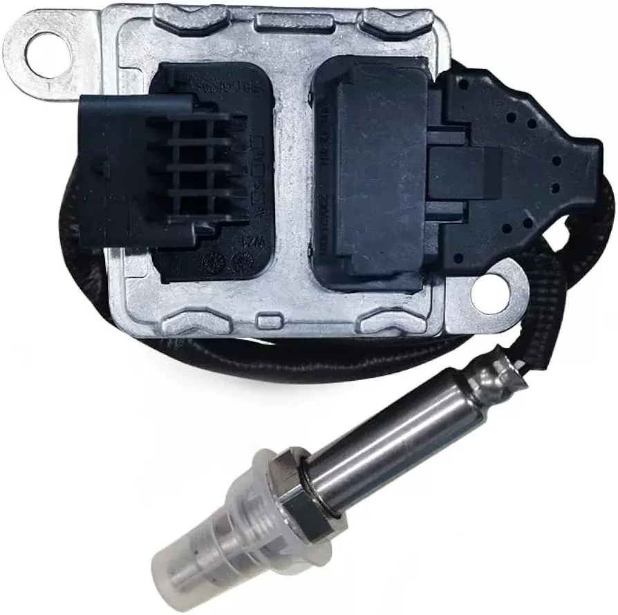 适用五十铃庆铃巨咖12V氮氧化物传感器Nox感知器4KH1发动机