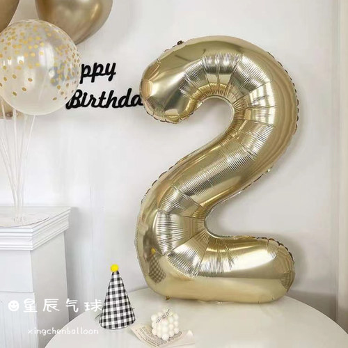 40寸浅金数字铝膜气球生日布置
