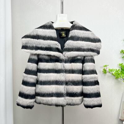 2024新款皮草外套女短款龙猫