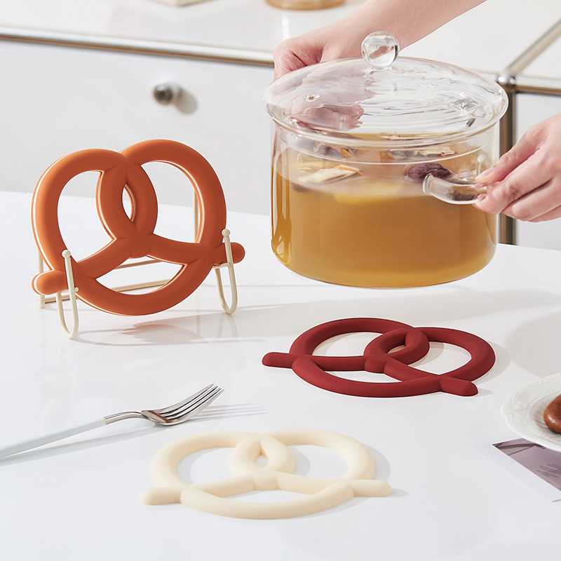 onlycook加厚硅胶隔热垫耐高温