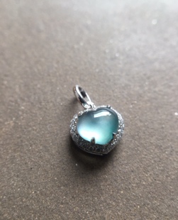 【赏】木易日辰 天然翡翠A货冰蓝水爱心18k钻石吊坠