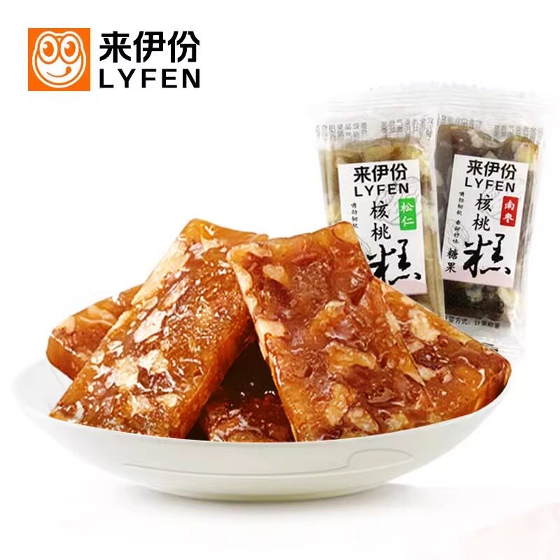 来伊份松仁核桃软糕果仁糕500g传统糕点办公室休闲零食解馋软糖