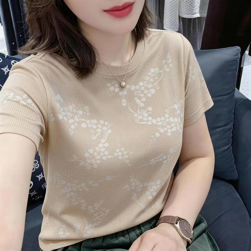 夏季新款妈妈冰丝薄款短袖t恤女时尚垂感洋气质百搭圆领半袖上衣1