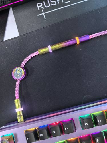 Win 法老 钛金属航插线限量 黑色专属