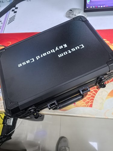 键盘鼠标航插线耳机收纳军火箱，68配列以下都可以