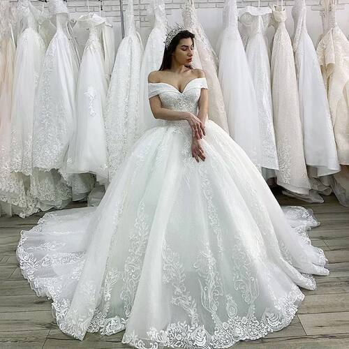 Luxury Beaded Princess Wedding Dress 2022 Lace Appliques Lac