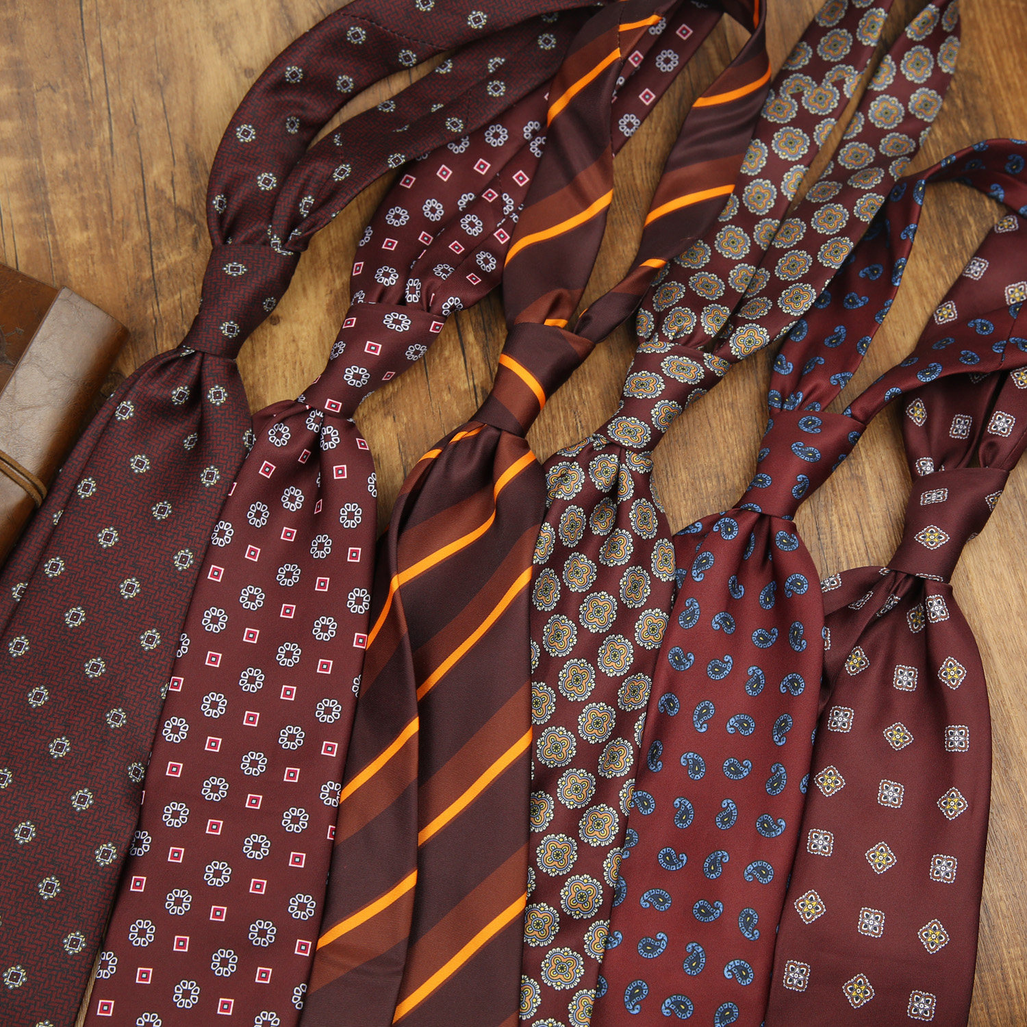 男女复古花色条纹手打9CM领带文艺港风潮人商务休闲百搭西服配饰,服饰配件/皮带/帽子/围巾,领带,淘宝优惠券,粉丝福利购,淘宝优惠卷