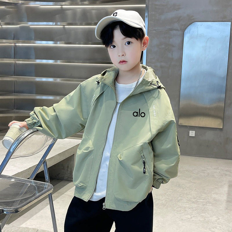 品牌正品儿童装男童春装外套2026新款春秋款中大童外衣男孩冲锋衣