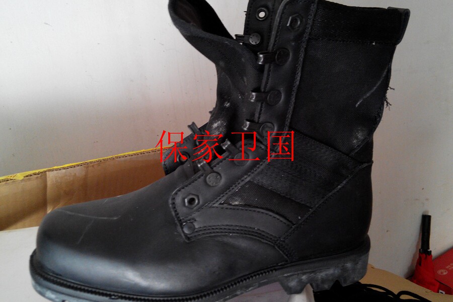 Boots militaires - Ref 1400570 Image 1