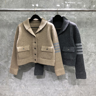 TB针织开衫女秋冬装韩系慵懒风大翻领宽松四条杆加厚毛衣短款外套