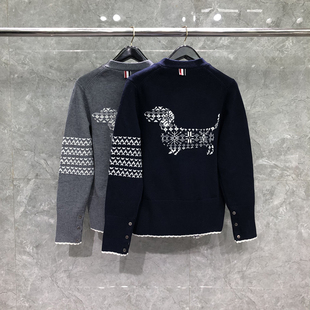 TB雪花小狗针织开衫2026春季新款四道杠提花V领毛衣学院风上衣潮