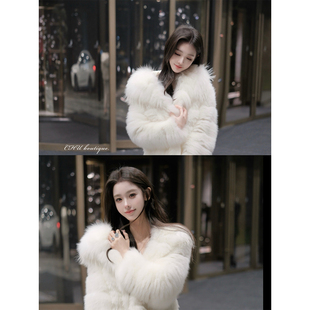狐狸车条皮草 CHU小初 加厚款 小狐 大帽子配白貉毛领 雪山下
