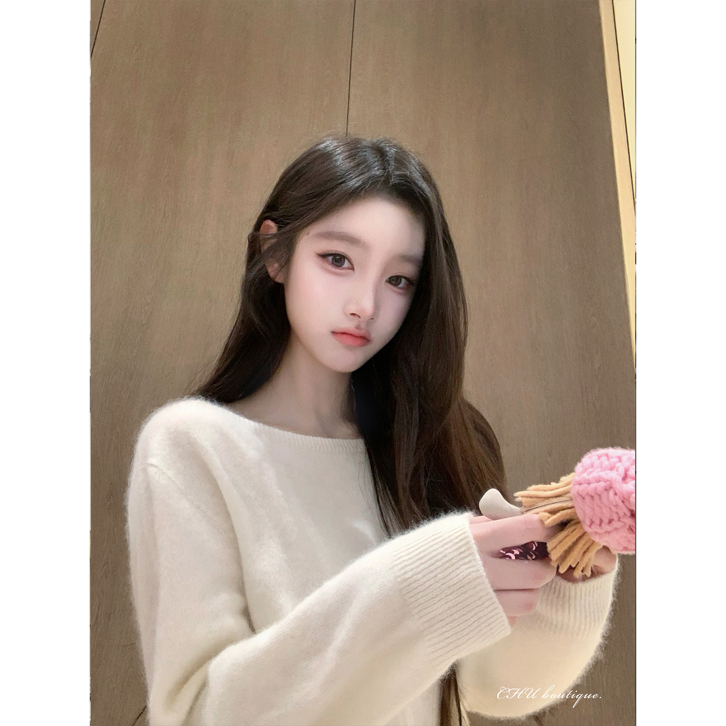 11/10 绒绒白毛衣～100羊毛拉毛暖暖的 显瘦小船领宽松针织衫