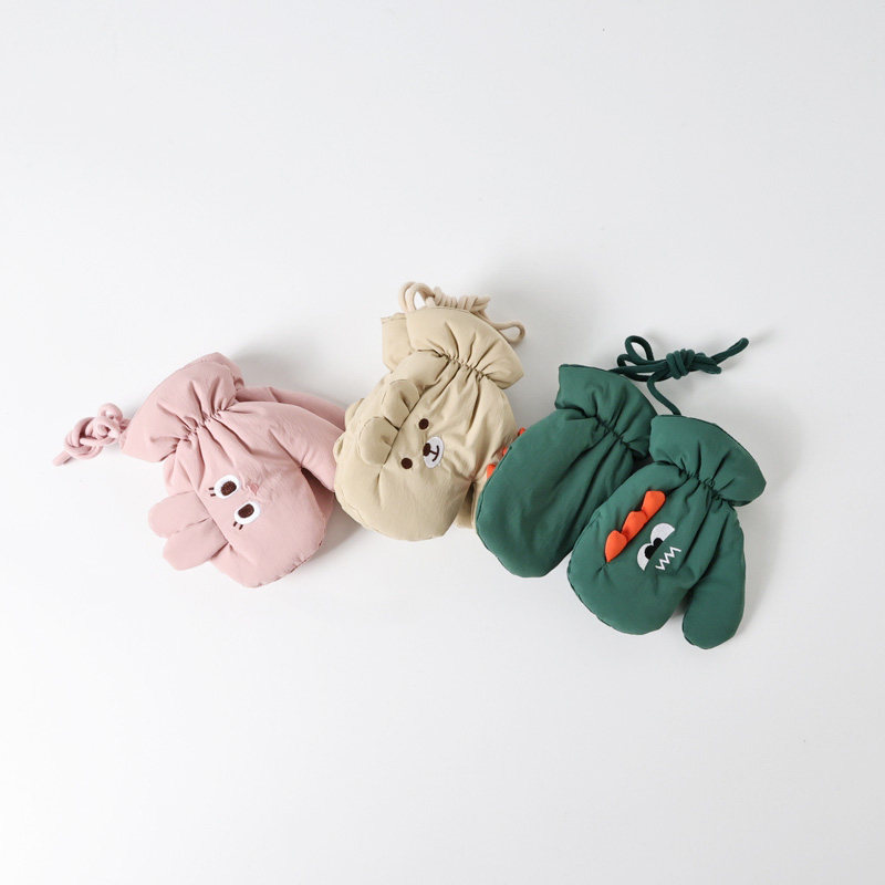儿童可爱卡通小恐龙包指防水手套冬季新款男女童夹棉防风保暖挂脖