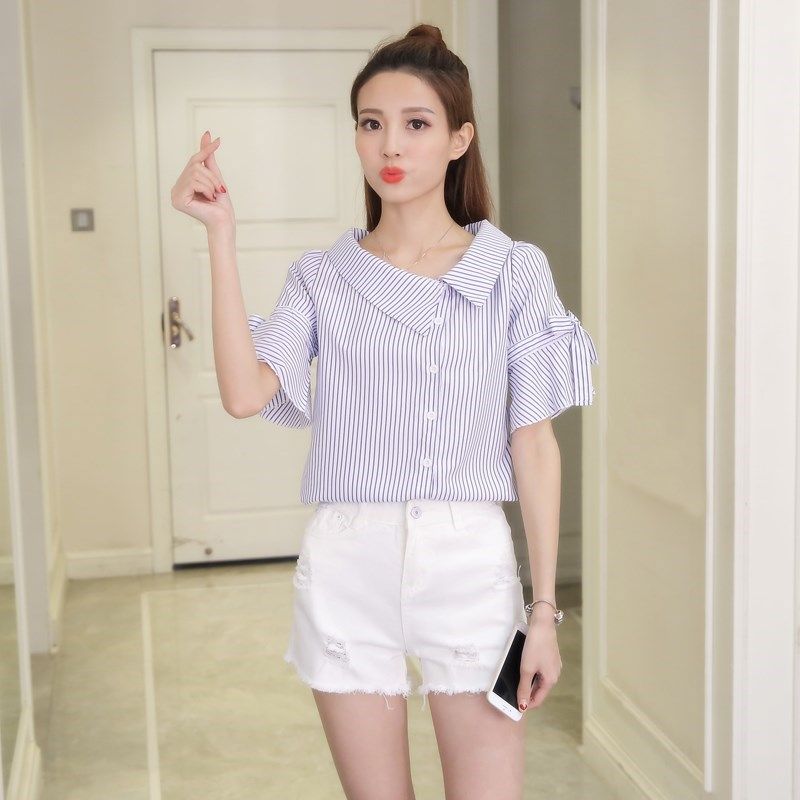 衬衫女短袖夏新款韩版不规则百搭V领条纹喇叭袖学生宽松上衣衬衣在类目 女装/女士精品, 衬衫中 - 来自Buy2taobao.com提供专业的淘宝代购服务