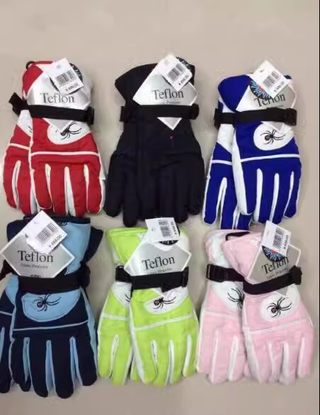 手套防水保暖手套防水超保暖