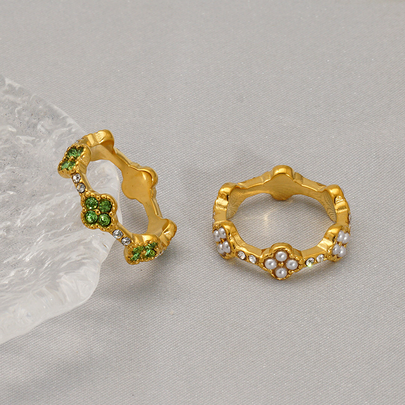 欧美轻奢钛钢18K金微镶彩钻花朵花瓣戒指 清新甜美四叶草百搭指环