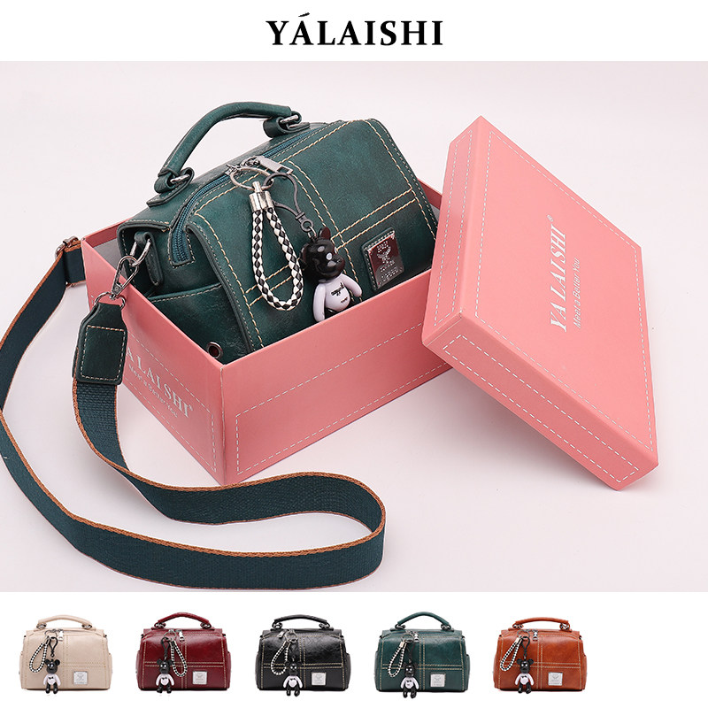 雅莱仕波士顿枕头包包女2020新款潮时尚宽带气质感百搭单肩斜挎包