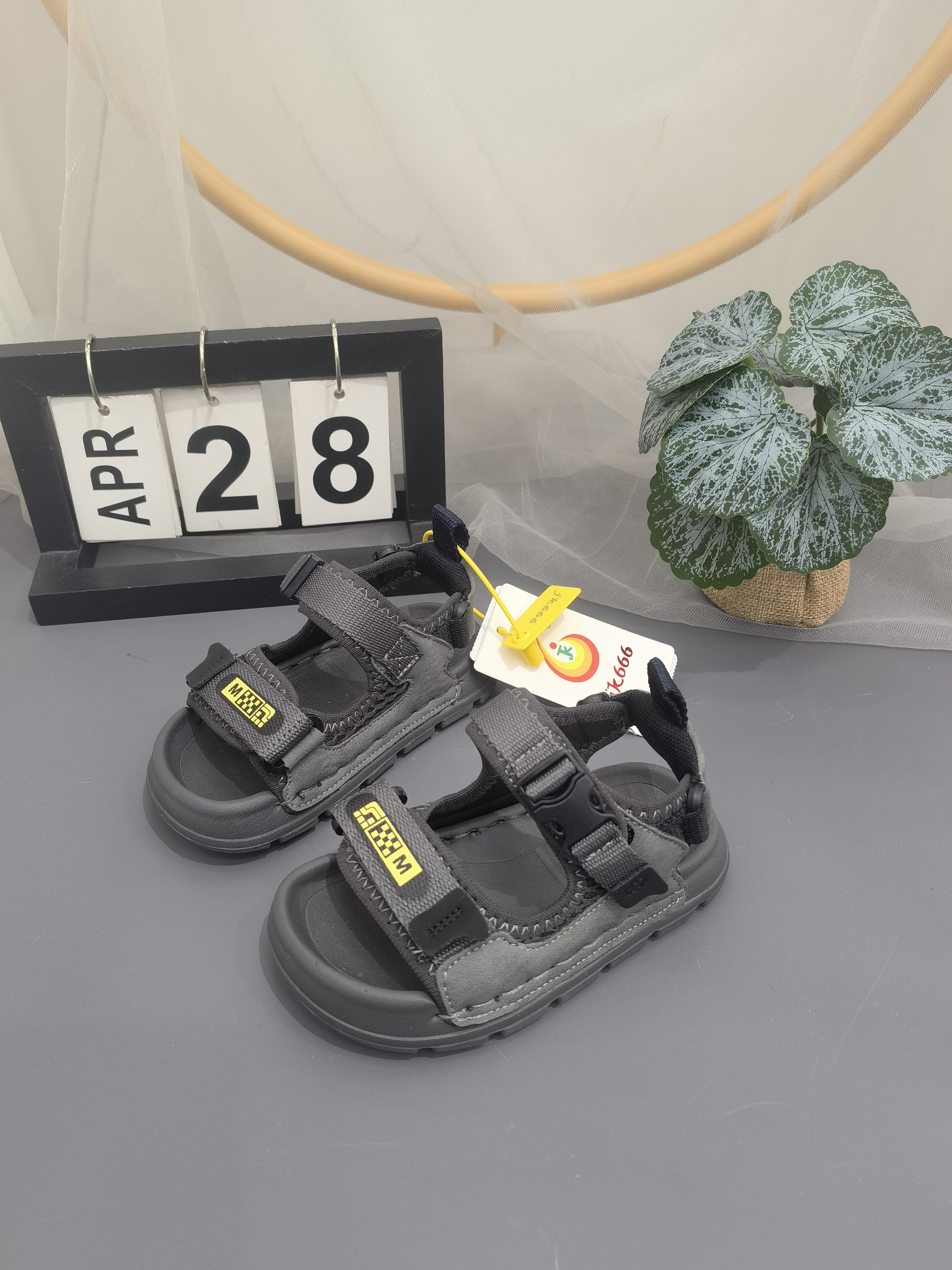 2026夏季新款宝宝学步鞋女婴儿鞋0一1-3岁软底儿童男小童机能凉鞋