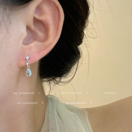 阿七饰物浅蓝色水滴耳坠气质高级