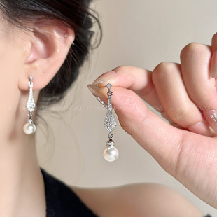 阿七 法式气质珍珠吊坠耳钉女小众高级轻奢耳环耳坠无耳洞耳夹