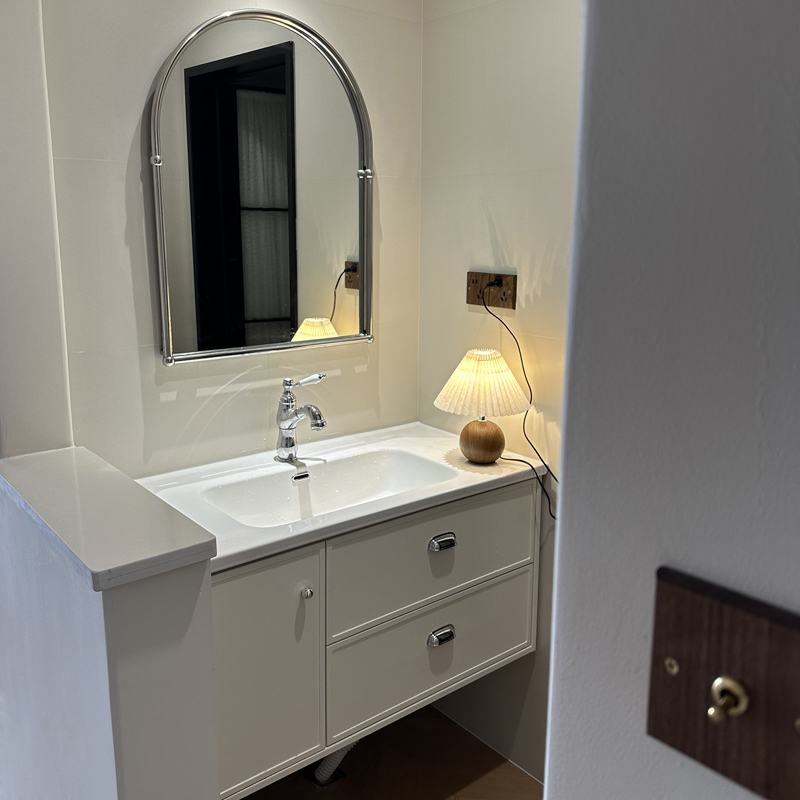 橡木烤漆浴室柜陶瓷一体盆组合洗手台卫生间洗漱盆智能镜子奶油风