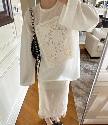 sage  米白色绣花贴片宽松长袖圆领T恤