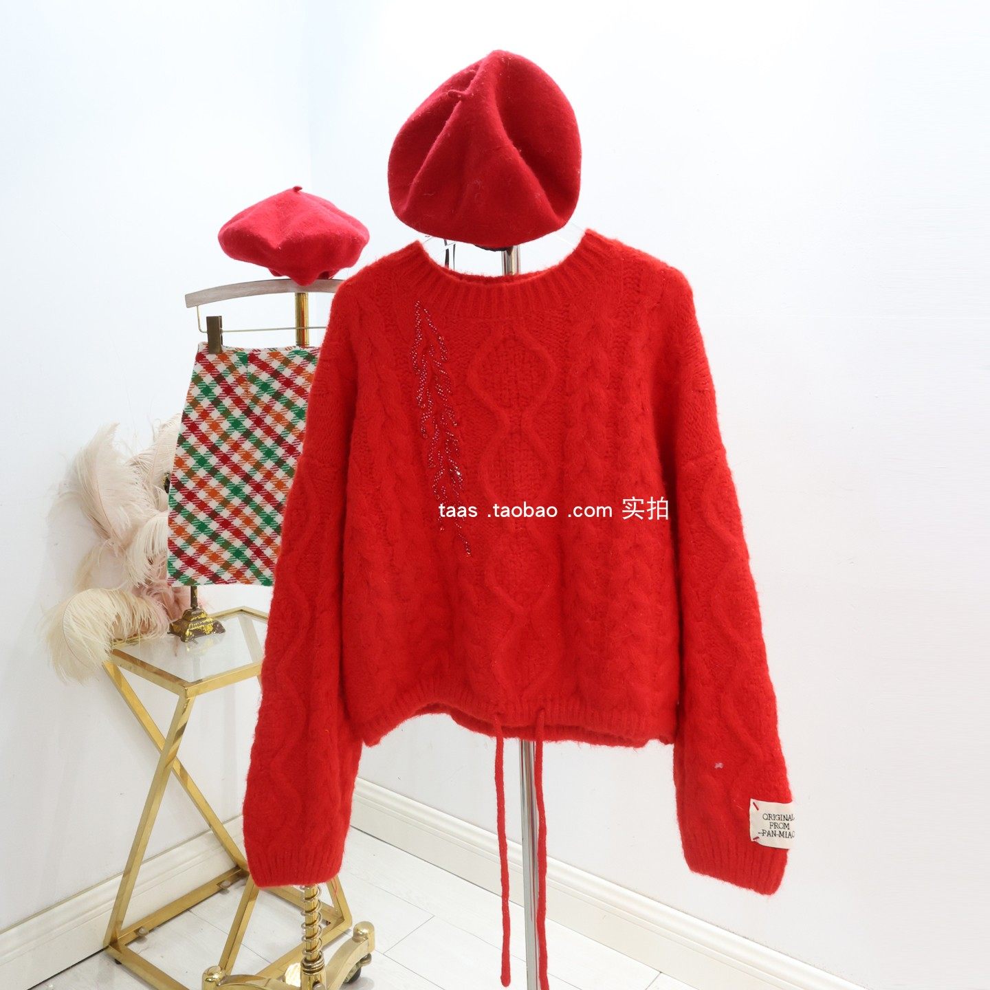 大红色高级柔软针织衫上衣2026新款法式定制短款麻花套头宽松毛衣