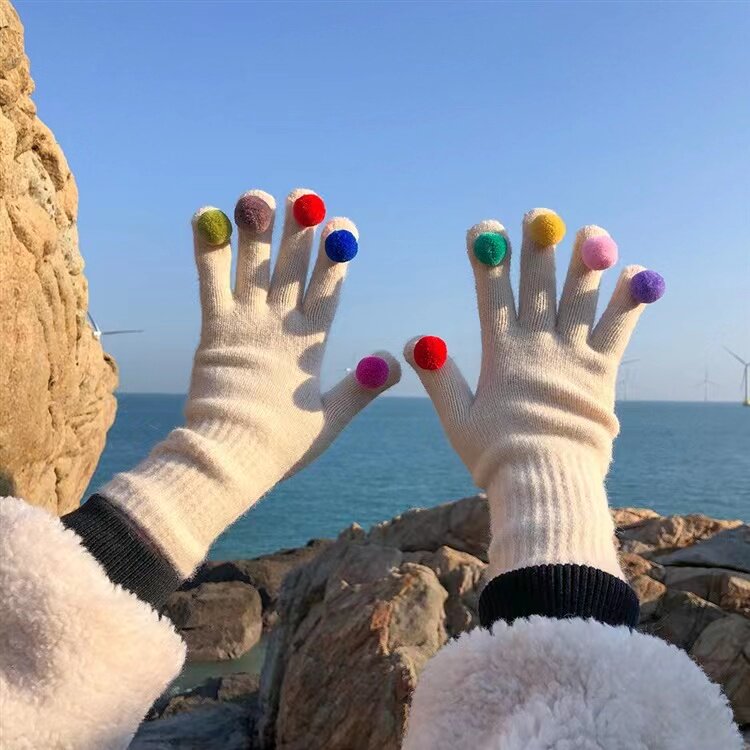 韩国ins博主彩色毛绒球球手套女五指学生骑车加厚针织毛线手套冬