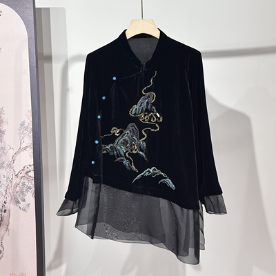 新中式国风重工刺绣丝绒衬衫女2025新款高级感简约精致女装上衣